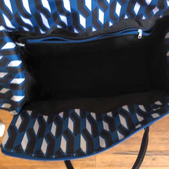 DVF Diane von Furstenberg Weekender Large travel luggage tote carry-on bag - Picture 5 of 6